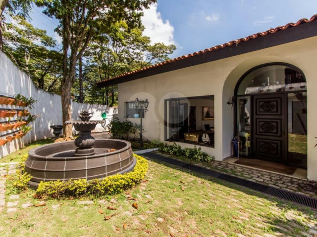 Casa à venda com 4 suítes em Jardim Marajoara, São Paulo, SP