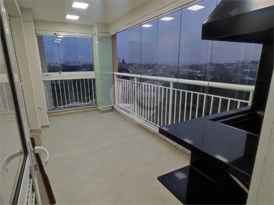 Apartamento à venda com 3 quartos, sendo 2 suítes,  em Jardim Arpoador, São Paulo, SP