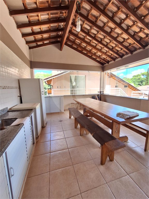 Casa à venda com 3 suítes no condomínio Bosque de Grevilea, Vinhedo - SP