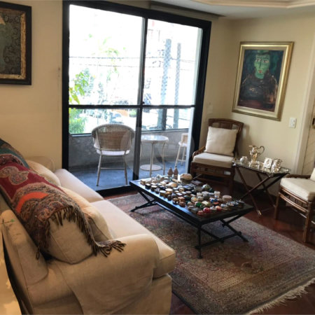 Apartamento à venda com 4 quartos, sendo 3 suítes, em Indianópolis, São Paulo, SP