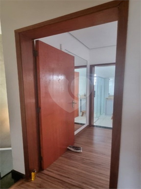 Casa à venda com 2 suítes no condomínio Residencial Pedro Julio, Mogi das Cruzes - SP