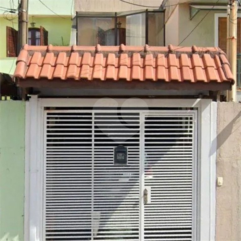 Sobrado à venda com 2 quartos, sendo 1 suíte,  em Jardim Regina, São Paulo, SP