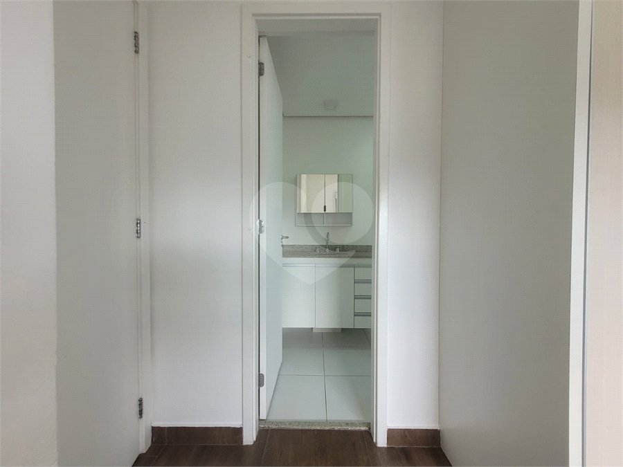 Apartamento à venda com 3 quartos, sendo 1 suíte, em Barra Funda, São Paulo, SP