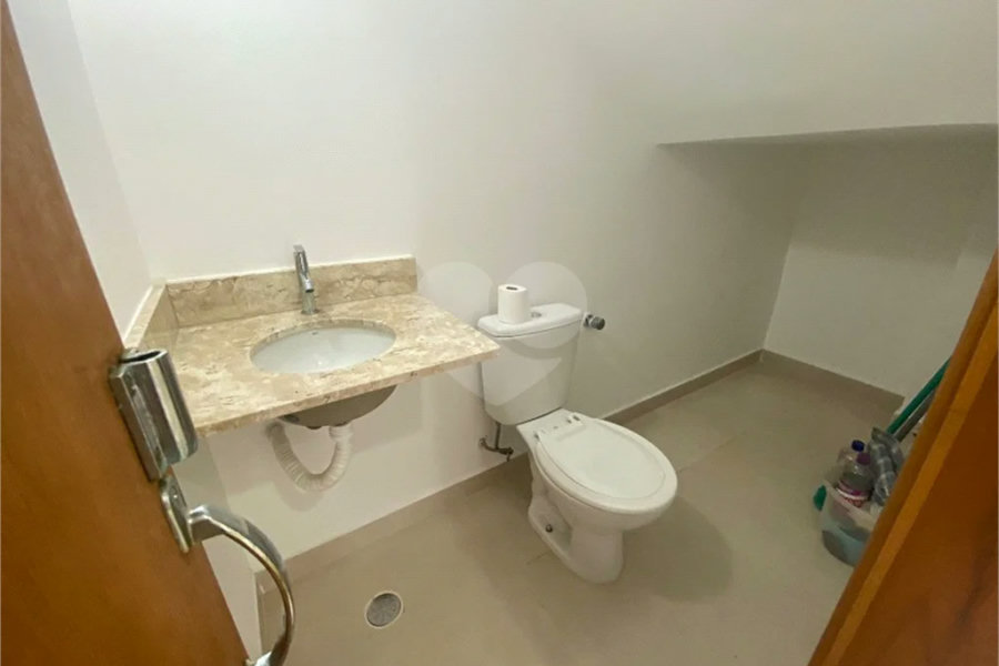 Casa à venda com 1 suíte no condomínio Residencial Sophia, São Paulo - SP