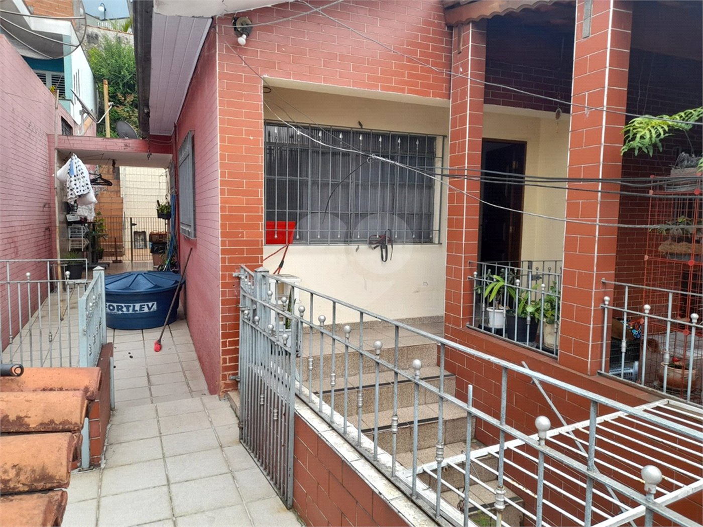 Sobrado à venda com 3 quartos, sendo 1 suíte, em Tremembé, São Paulo, SP