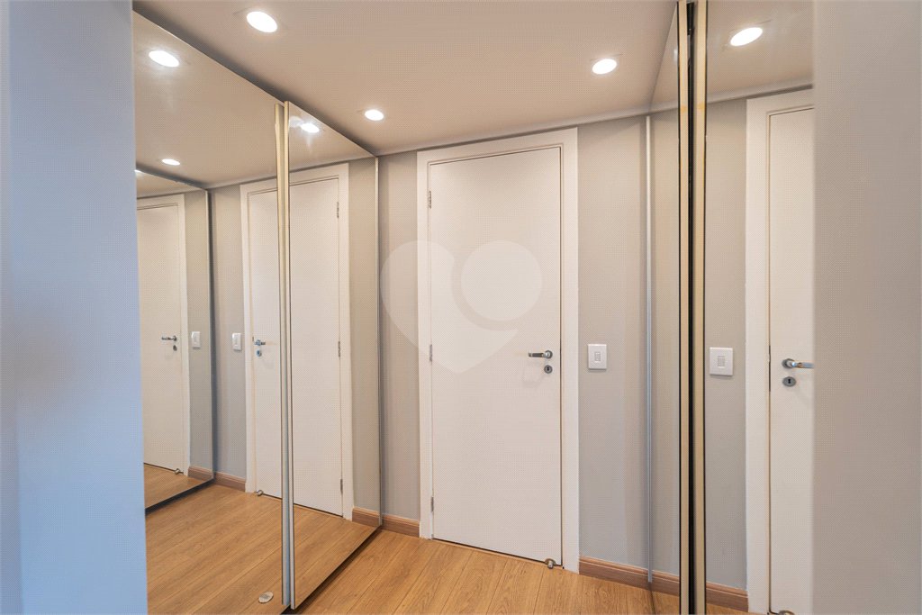 Apartamento à venda com 3 quartos, sendo 1 suíte,  em Vila Mascote, São Paulo, SP
