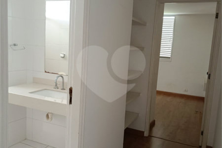 Apartamento à venda com 4 quartos, sendo 2 suítes, em Itaim Bibi, São Paulo, SP