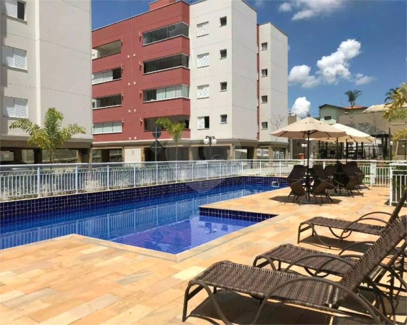 Apartamento à venda com 3 suítes em Pinheirinho, Vinhedo, SP