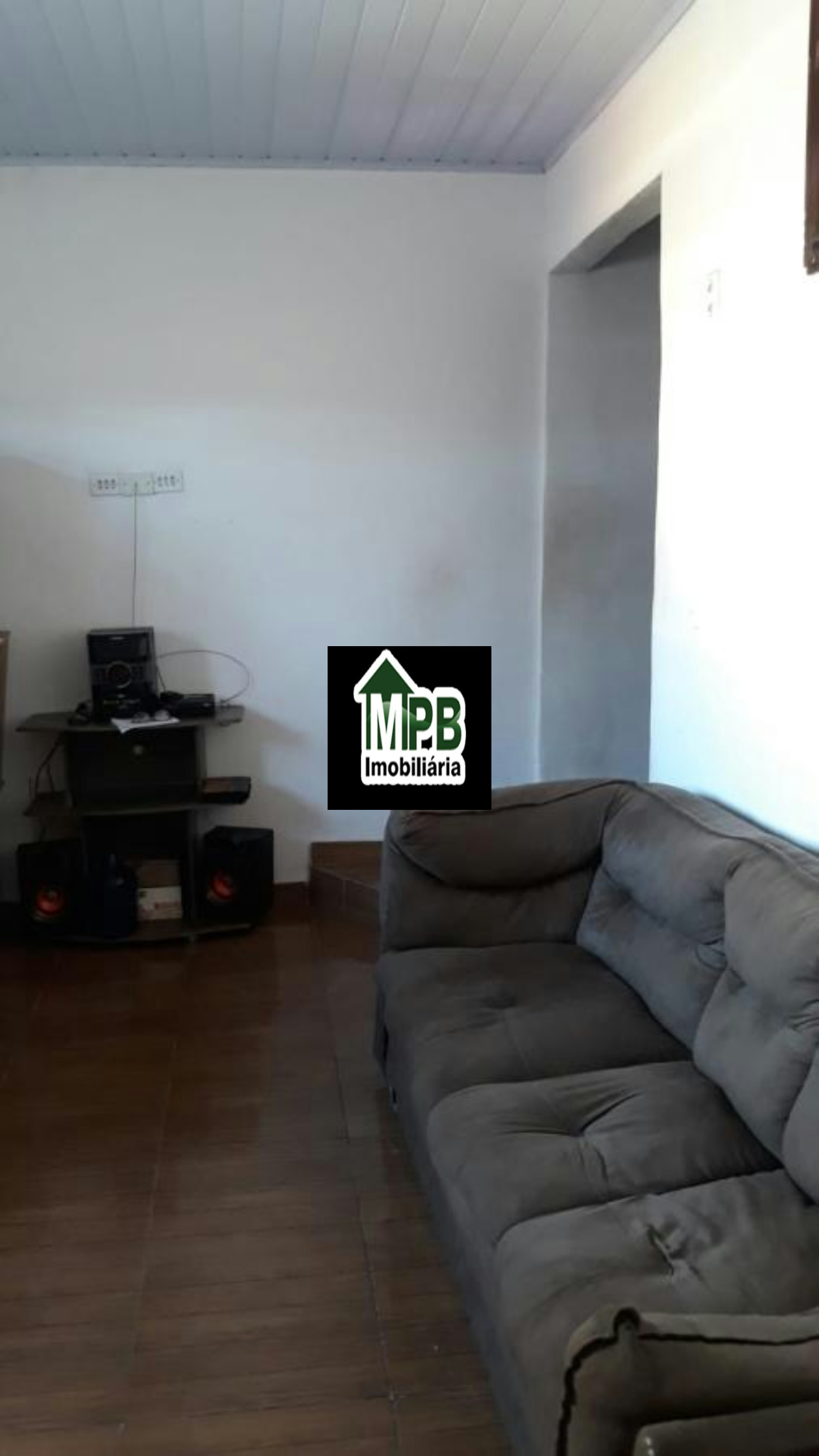 Casa à venda com 2 quartos, sendo 1 suíte, em Jardim Santo André, Sorocaba, SP