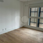 Apartamento à venda com 3 suítes em Moema, São Paulo, SP