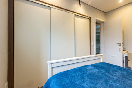 Apartamento à venda com 2 quartos, sendo 1 suíte,  em Jardim das Acácias, São Paulo, SP