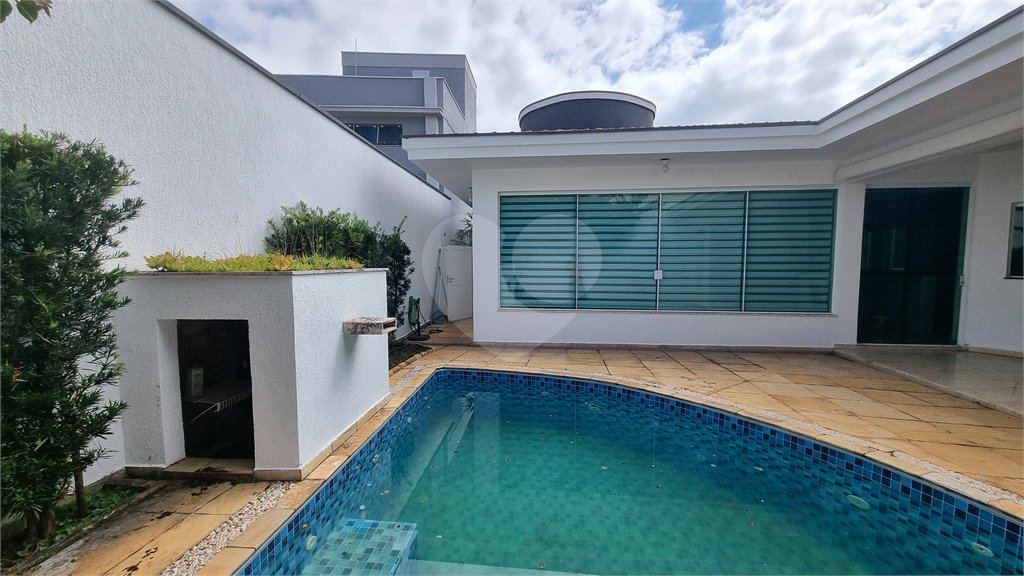 Casa à venda ou para alugar com 3 suítes no condomínio Residencial Villa dos Inglezes, Sorocaba - SP