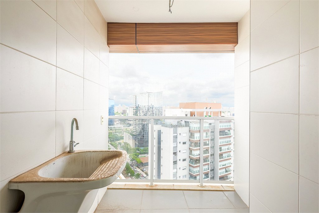 Apartamento à venda com 1 quarto em Vila Gertrudes, São Paulo, SP