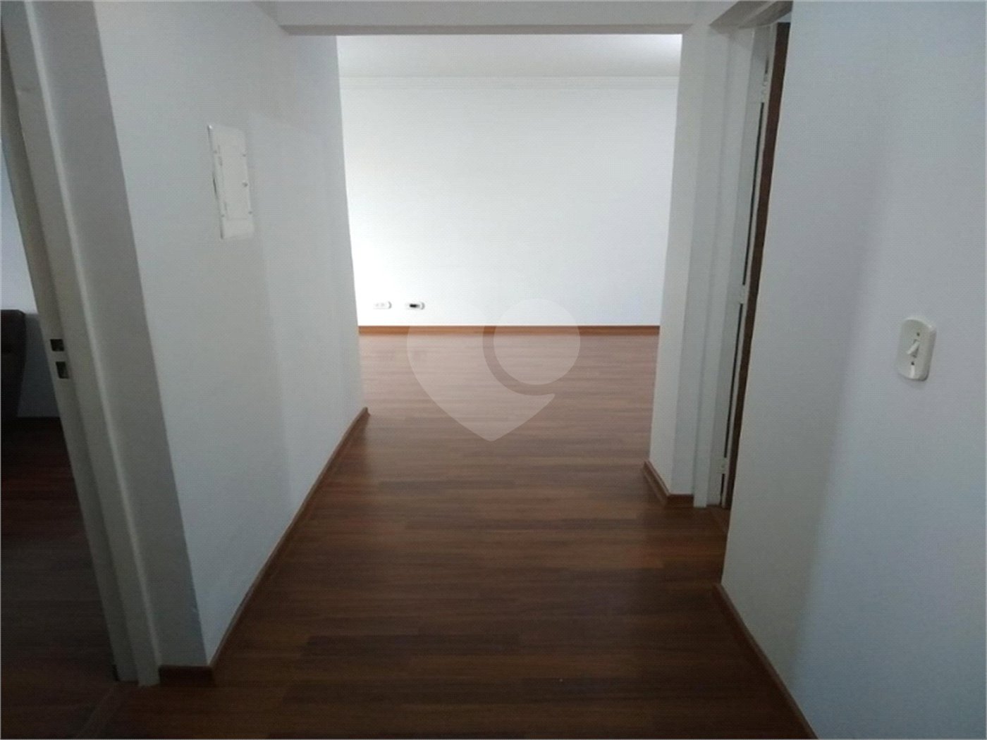Apartamento à venda com 3 quartos, sendo 1 suíte, em Jardim Europa, Sorocaba, SP