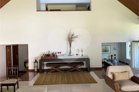 Casa à venda com 3 suítes em Fazenda Morumbi, São Paulo, SP