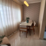 Casa à venda com 3 quartos, sendo 1 suíte, em Residencial Jardins da Catalunha, Atibaia, SP