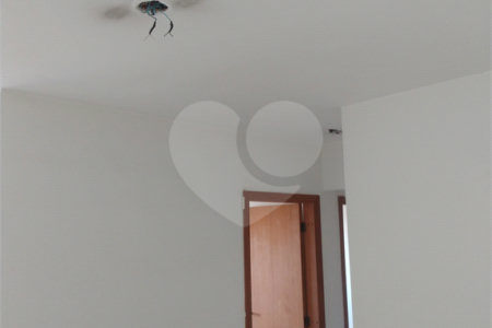 Apartamento à venda com 3 quartos, sendo 1 suíte,  em Tucuruvi, São Paulo, SP