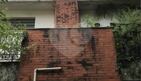 Sobrado à venda com 4 quartos, sendo 2 suítes, em Vila Mariana, São Paulo, SP