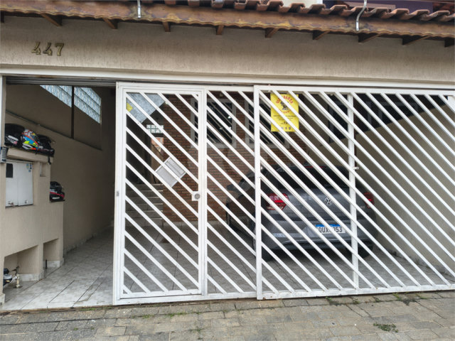 Sobrado à venda com 3 quartos, sendo 1 suíte,  em Tremembé, São Paulo, SP