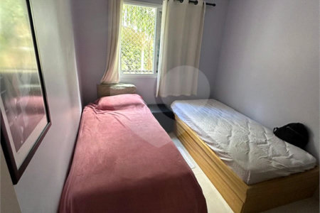 Casa à venda com 3 quartos, sendo 2 suítes, no condomínio Townhouse Village Morumbi, São Paulo - SP