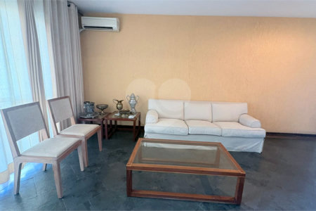 Cobertura à venda com 3 quartos, sendo 2 suítes, em Tijuca, Rio de Janeiro, RJ