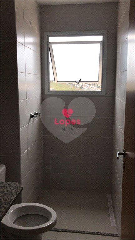 Apartamento à venda com 2 quartos, sendo 1 suíte, no Centro, Jacareí, SP