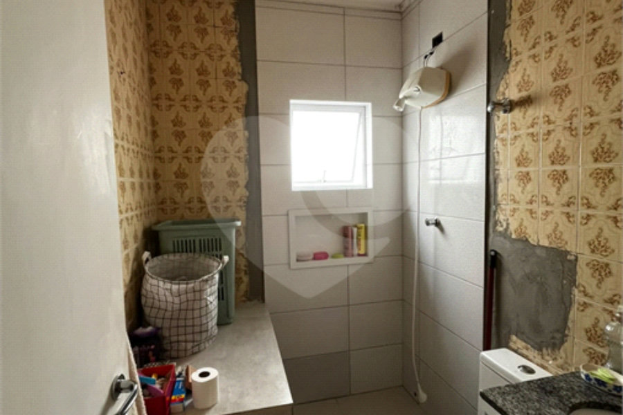 Sobrado à venda com 3 quartos, sendo 1 suíte, em Jaraguá, São Paulo, SP