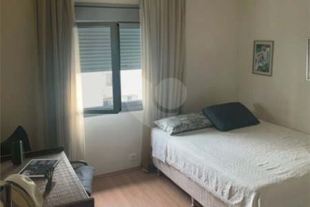 Apartamento à venda com 3 quartos, sendo 1 suíte, em Perdizes, São Paulo, SP