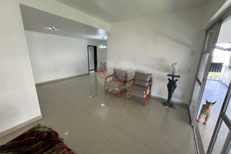 Apartamento à venda com 4 quartos, sendo 1 suíte, em Tijuca, Rio de Janeiro, RJ
