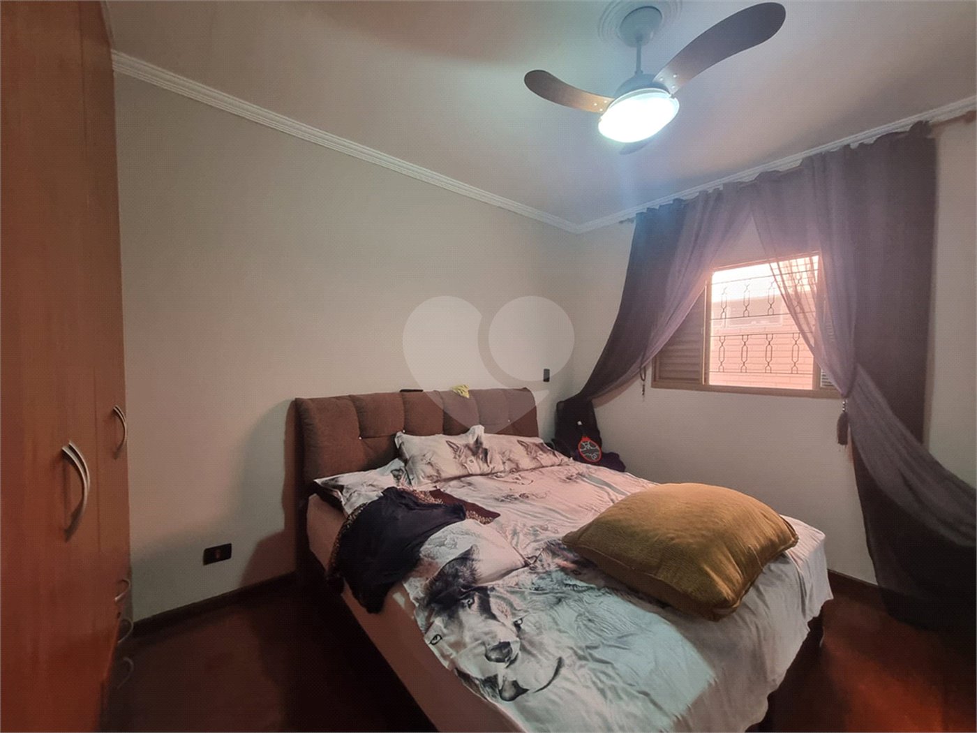 Casa à venda com 4 quartos, sendo 1 suíte, em Jardim São Carlos, Sorocaba, SP