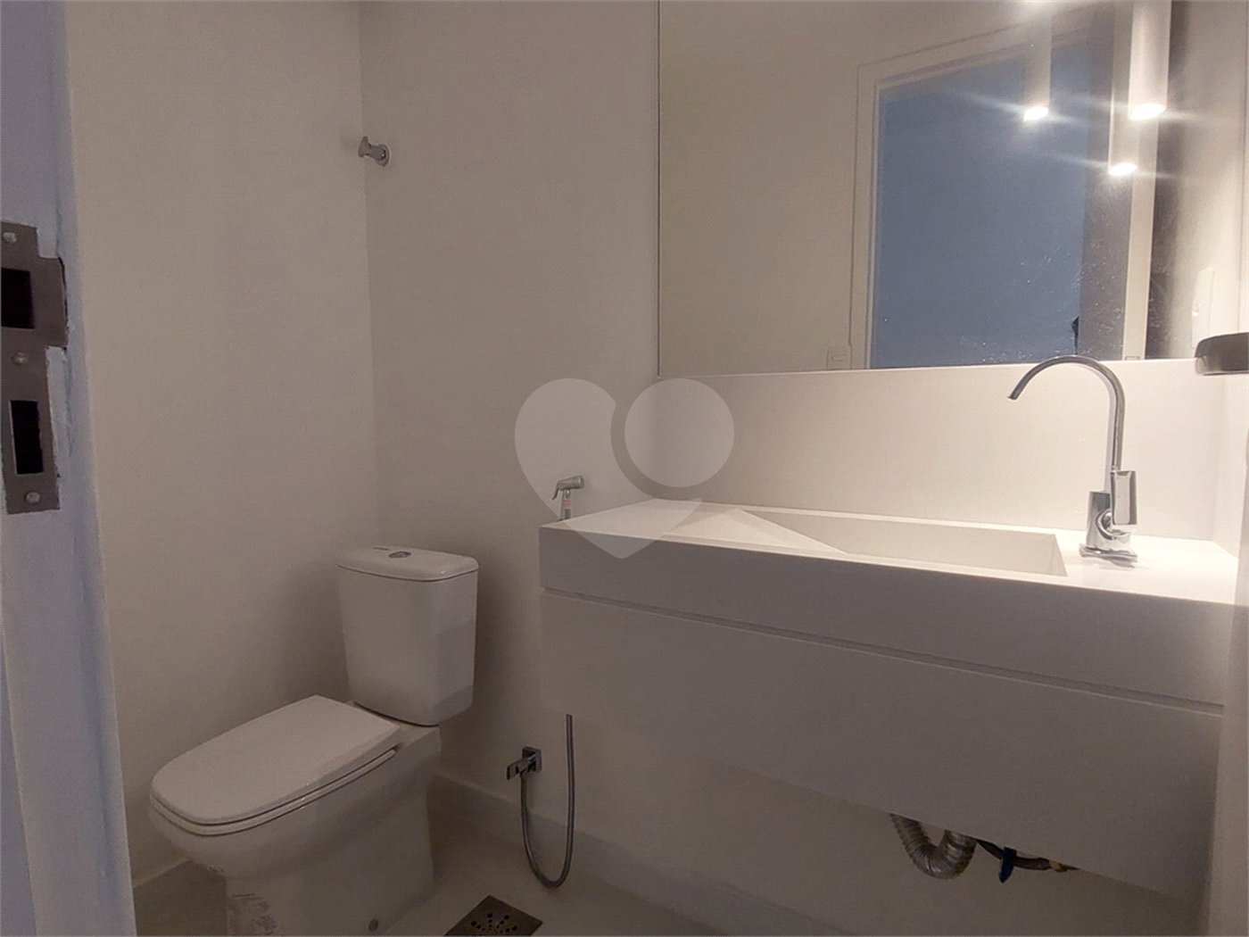 Apartamento à venda com 4 quartos, sendo 2 suítes,  em Recreio dos Bandeirantes, Rio de Janeiro, RJ