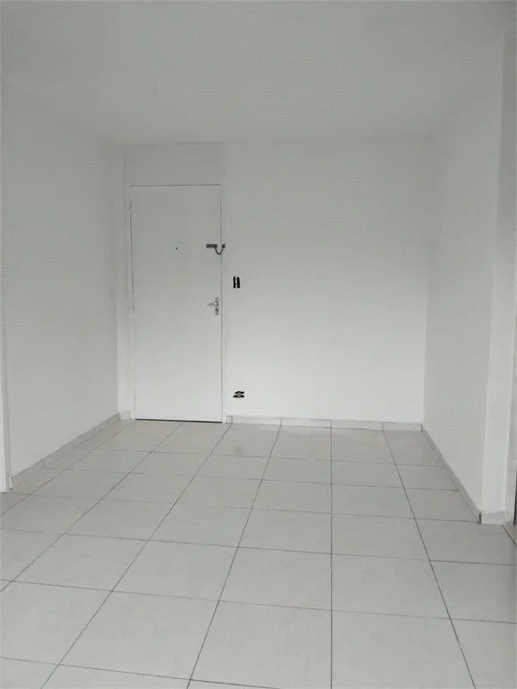 Apartamento à venda com 3 quartos em Jardim Umuarama, São Paulo, SP