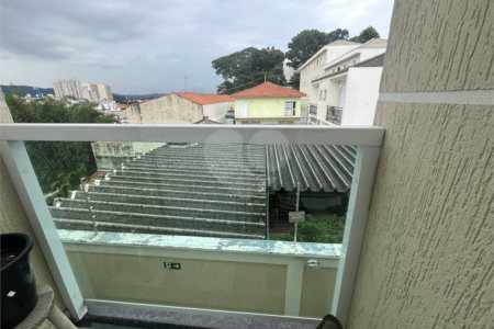 Casa à venda com 3 quartos, sendo 1 suíte,  no condomínio Capigaí, São Paulo - SP