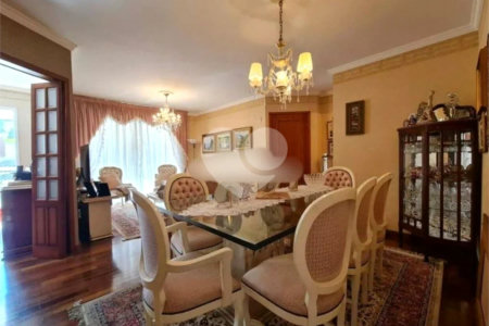 Apartamento à venda com 3 suítes em Vila Gomes Cardim, São Paulo, SP