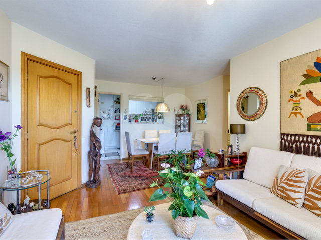 Apartamento à venda com 3 quartos, sendo 1 suíte,  em Alto da Boa Vista, São Paulo, SP