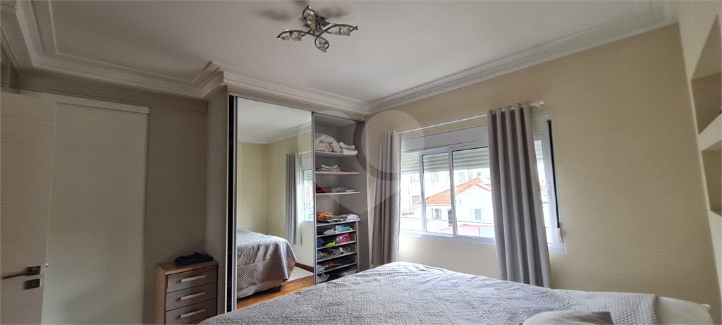 Sobrado à venda com 4 quartos, sendo 1 suíte, em Jabaquara, São Paulo, SP