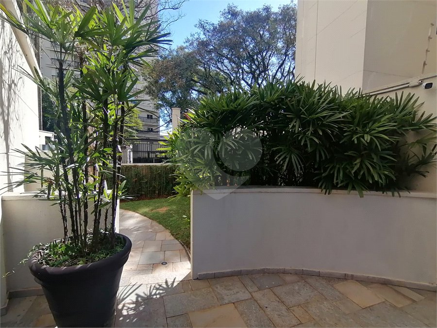 Apartamento à venda com 3 suítes em Vila Ipojuca, São Paulo, SP