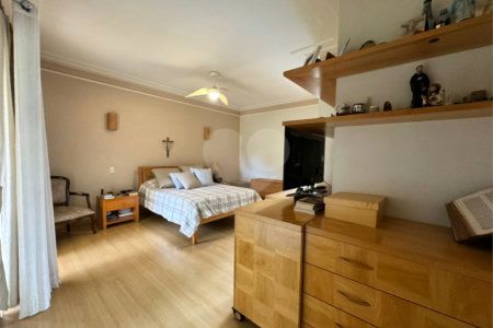 Casa à venda com 5 suítes no condomínio Residencial Bougainville, Campinas - SP