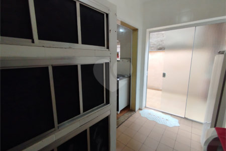 Casa à venda com 3 quartos, sendo 1 suíte, em Jardim Leocádia, Sorocaba, SP