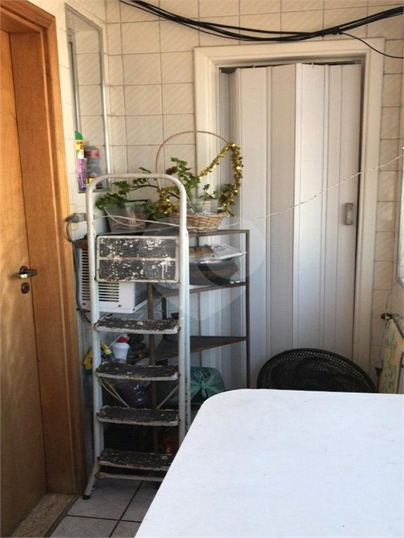 Apartamento à venda com 2 quartos, sendo 1 suíte,  em Itararé, São Vicente, SP