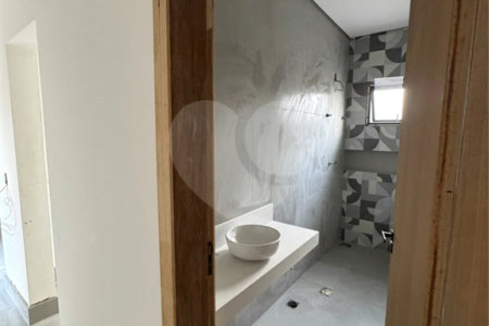 Casa à venda com 3 suítes no condomínio Reserva Central Parque, Salto - SP