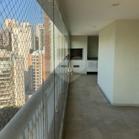 Apartamento à venda com 3 suítes em Vila Suzana, São Paulo, SP