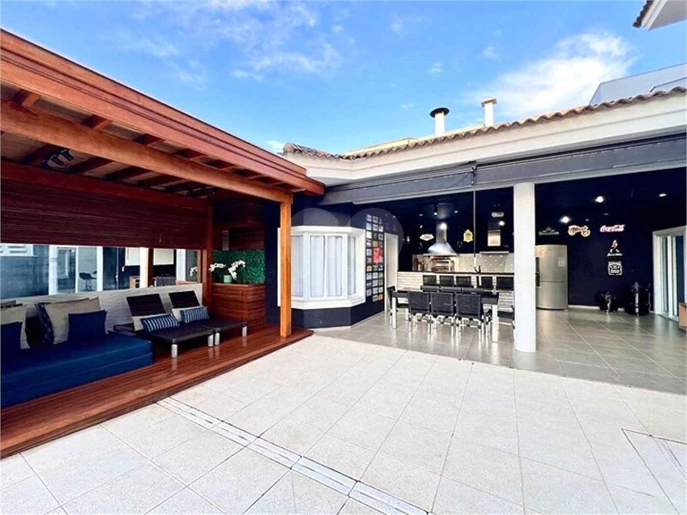 Casa à venda com 5 suítes no condomínio Ibiti Royal Park, Sorocaba - SP