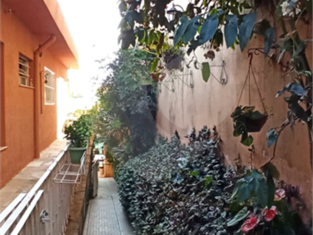 Casa Térrea à venda com 3 quartos, sendo 2 suítes,  em Vila Irmãos Arnoni, São Paulo, SP