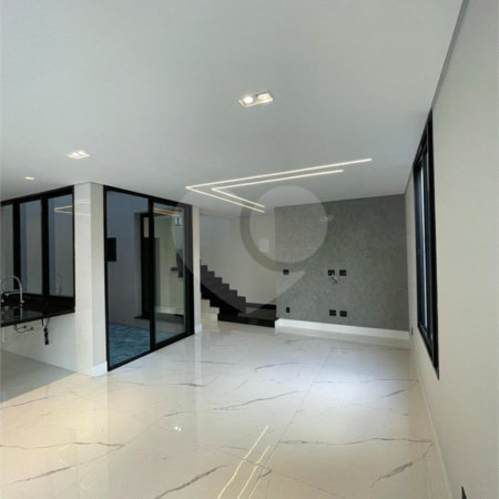 Casa à venda com 3 suítes no condomínio Aruã, Mogi das Cruzes - SP