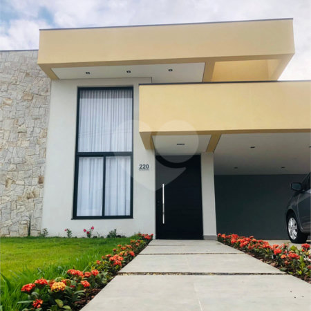 Casa à venda com 3 suítes no condomínio Residencial Fazenda Altaq Vista, Salto de Pirapora - SP