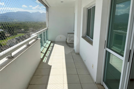 Cobertura à venda com 2 quartos, sendo 1 suíte, em Recreio dos Bandeirantes, Rio de Janeiro, RJ