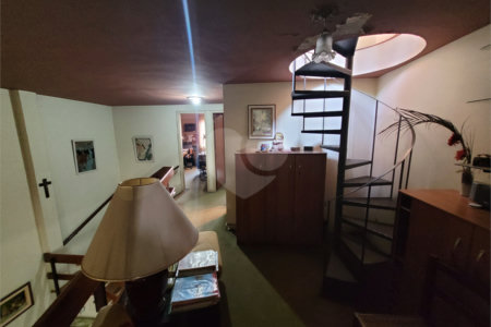 Casa à venda com 4 quartos, sendo 2 suítes, em Tijuca, Rio de Janeiro, RJ