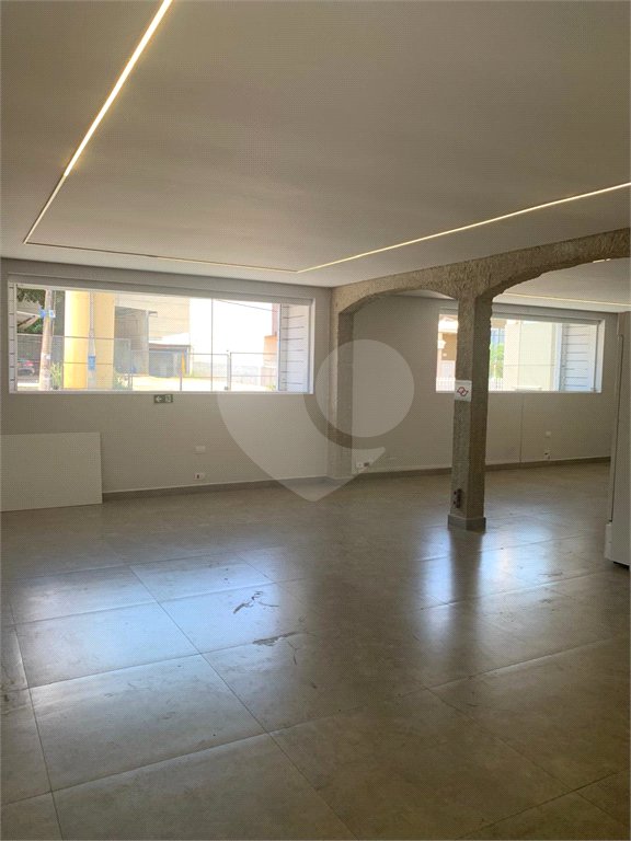 Salão à venda ou para alugar com 1 suíte, em Jardim América, Sorocaba, SP