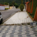 Casa à venda com 2 quartos, sendo 1 suíte, em Solemar, Praia Grande, SP